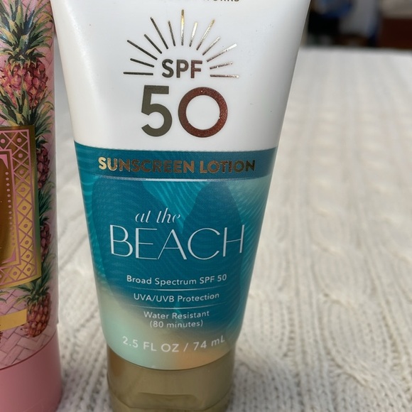 NWT Bath/Body Works Costa Rica Body Cream & At the Beach SPF 50 sunscreen 2.5 oz - Picture 3 of 7